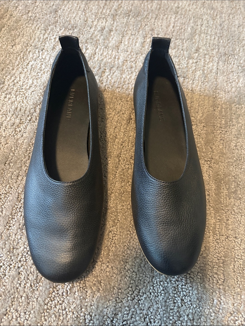Everlane “The Day Glove” Black Pebbled Leather Slip-On Flats
